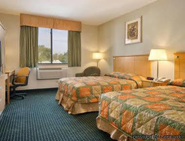 Knights Inn - Jfk Airport Nueva York Habitación foto