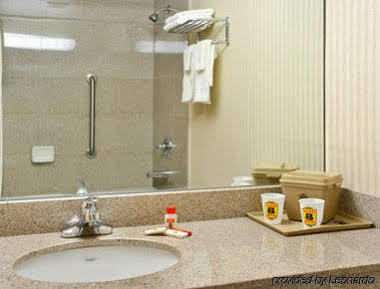 Knights Inn - Jfk Airport Nueva York Habitación foto